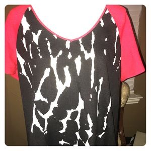 Cute Calvin Klein silky top!